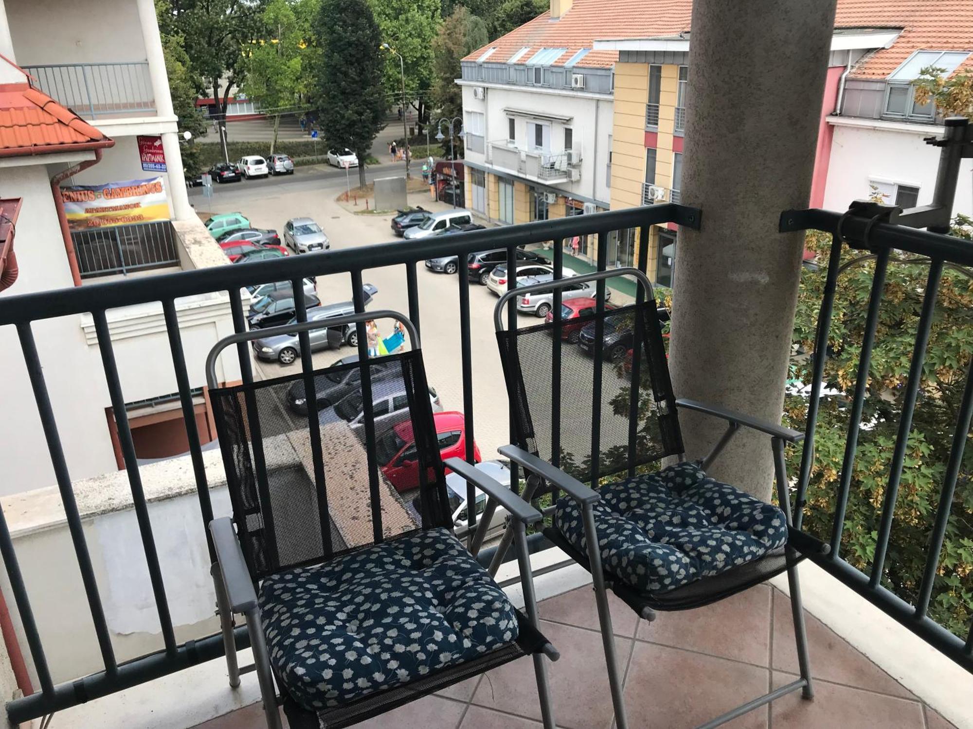 Tommy Apartman Hajdúszoboszló Exteriör bild